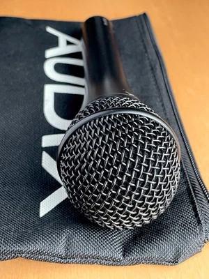 Top! 2x AUDIX OM6 Vocal Mikrofon der Spitzenklasse / Stativhalterung  / Tasche  - Bild 1 von 4