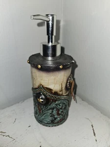 Dispensador de bomba de jabón líquido bootcut vaquero turquesa occidental rústico decoración - Imagen 1 de 8