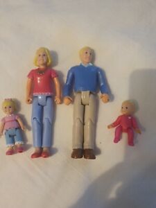Toys r Us You & Me Happy Together  Family Figures