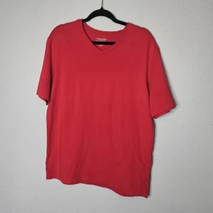 Roundtree & Yorke Red Tee Shirt Men Medium V Neck Short Sleeve Plain Solid - Picture 1 of 6