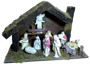 Christmas Nativity Scene 12 Pc Set w/Crèche Stable & Porcelain Figurines - Picture 1 of 5