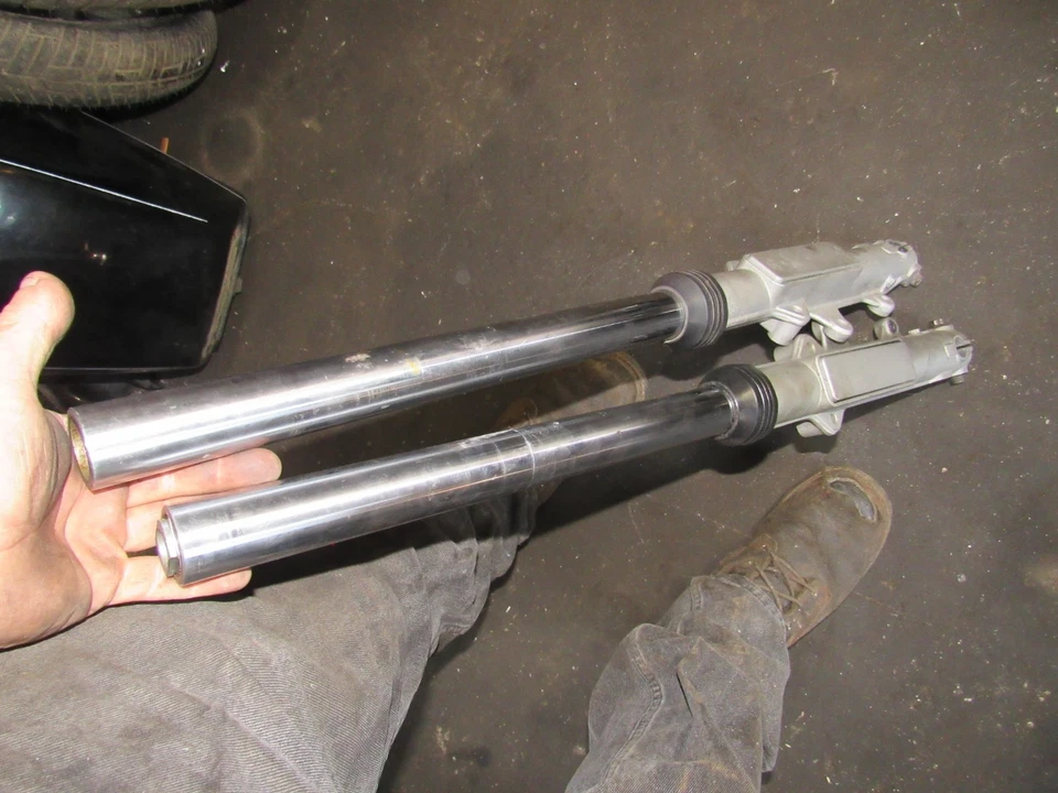 Tubos horquilla delantera bmw r65 1983 Foto 1 de 1