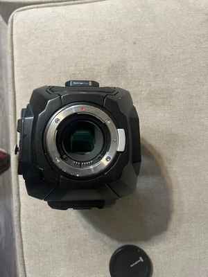 Blackmagic Design URSA Mini 4K EF Mount  - Image 1 of 4