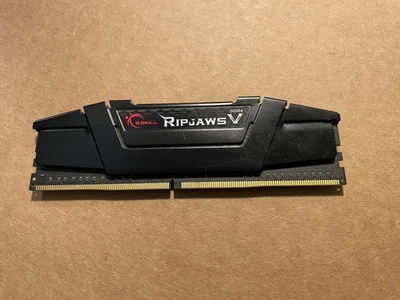 G. SKILL 16GB (16GBx1) (DDR4) Memory (F43200C16D16GVKB) - Image 1 of 3