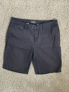 Women’s size 14 Eddie Bauer black 10” flat front chino shorts - Picture 1 of 3