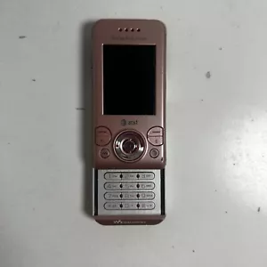 Sony Ericsson Walkman W580i Pink 2" Screen 2MP Slide Cell Phone - Untested - Picture 1 of 6