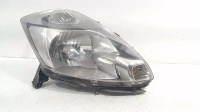 Phare droit Subaru Justy IV 1.0 - Photo 1/4