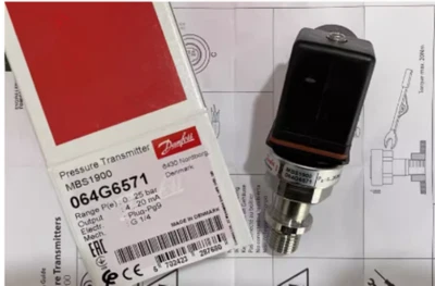 Danfoss MBS1900 pressure transmitter 064G6571 - Image 1 of 2