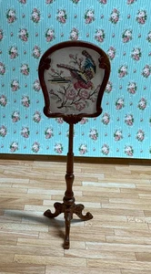Dollhouse Miniature Fire Screen by Hansson - Picture 1 of 2