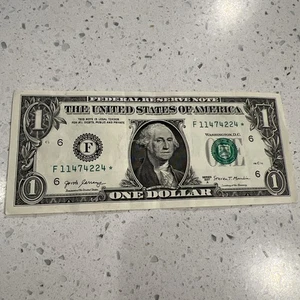 STAR NOTE 1 Dollar Bill 2017A 11474224 - Picture 1 of 12