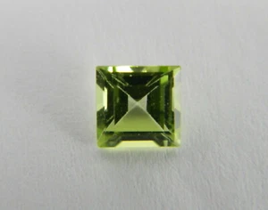 .56 Carats Natural Green Arizona Peridot Faceted Gemstone Square PRT82 - Picture 1 of 2