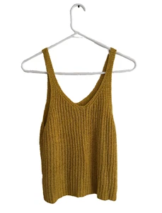 Moon & Madison V-Neck Crochet Tank Top Women Size L Mustard Yellow - Picture 1 of 8