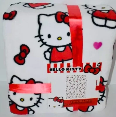 NOVO Cobertor Queen Hello Kitty Dia dos Namorados Rosa e Vermelho Corações e Arcos 90"x90 - Imagem 1 de 2