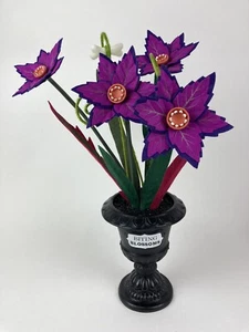 Target Hyde and Eek Halloween Preying Posies Biting Blossoms Faux Planter - Picture 1 of 2