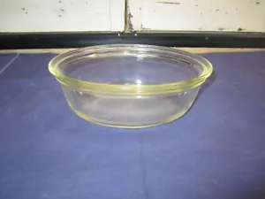 Antique pre-1919 Pyrex Oval Casserole Dish 193 Rare Yellow Tint - Picture 1 of 9