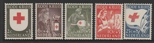 NETHERLAND - 1953 RED CROSS Fund set of 5 MH - Red Cross Staff working - Picture 1 of 1