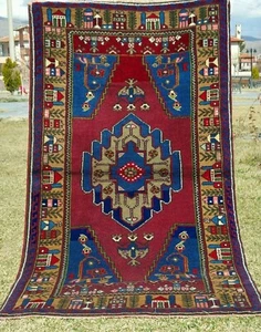 Antigua alfombra de dote tribal turca Ca1900-1939 Capadocia Turquía 3’6”x 6’6” - Imagen 1 de 5