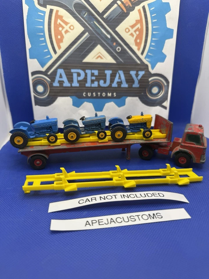 1 new wheel chock bracket for Matchbox King Size Ford Tractor K-20 Transporter - Image 1 of 4