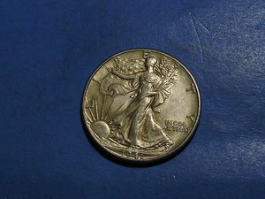 1941 Walking Libety Halve - Picture 1 of 4