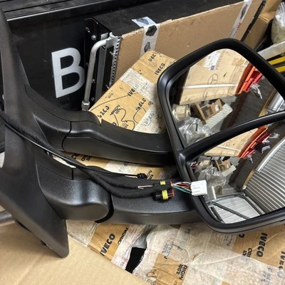 Espejo derecho eléctrico térmico brazo largo negro antena completa calidad OE MM00192 Foto 1 de 4