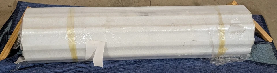 Painel de porta de armazenamento de garagem 4x7 seção metal branco USADO - Compatível com abertura de 4' x 7' - Imagem 1 de 4