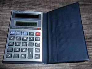 Sharp ELSI MATE Model EL-326T Vintage Solar Scientific Calculator with Cover - Picture 1 of 3