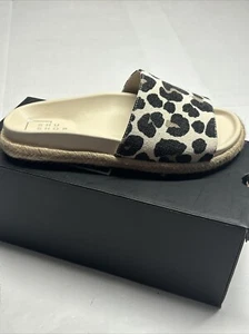 NIB - Shu Shop Leopard Distressed Sandal Size 8 - Picture 1 of 14