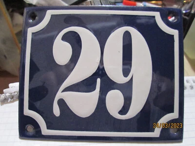 Hausnummer Emaille  Nr. 29 weisse Zahl auf blauem Hintergrund 12 cm x 10 cm - Image 1 of 4