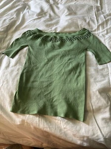 Fabelhaftes Formfitting grünes Top - Bild 1 von 2