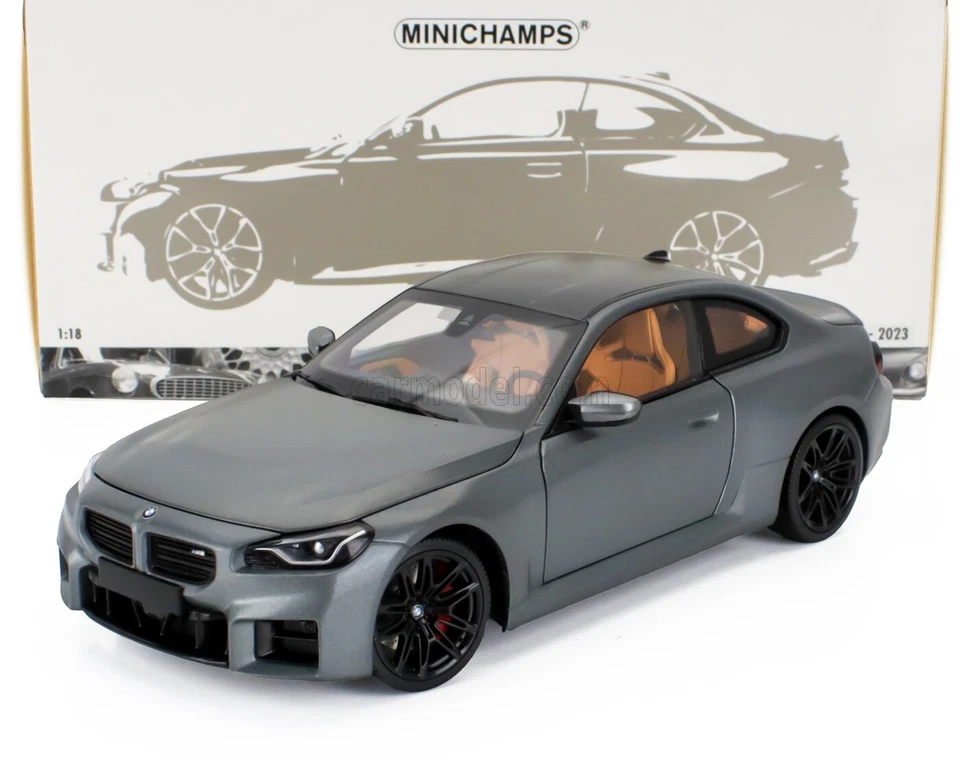 BMW M2 G87 2023 1/18 - 110023121 MINICHAMPS