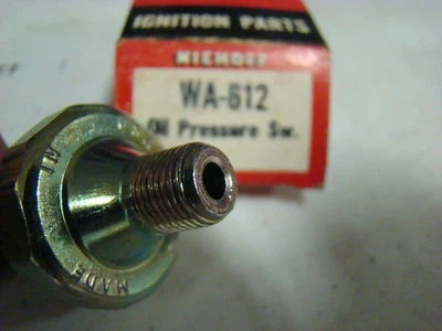 Unidad de envío de luz interruptor de aceite LUV Chevette Triumph Toyota Foto 1 de 3