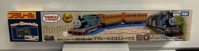 Motor y entrenadores Thomas originales motorizados 80 aniversario Plarail/Trackmaster Foto 1 de 4