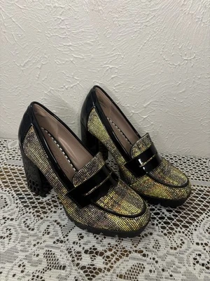 Betsey Johnson 女式 Adelyn 乐福鞋金色闪光 8 码 — 第 1/4 张图片