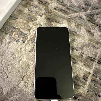 LG Tribute Empire 16GB - Sprint — 第 1/4 张图片