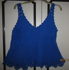 Ladies sleevless blouse , one size in blue - Picture 1 of 4