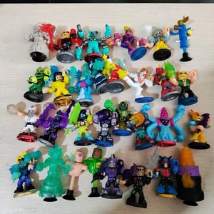 Mini figure Akedo Ultimate Arcade Warriors Powerstorm Battle - a scelta - Foto 1 di 39