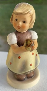 Vintage 1963 Goebel Hummel Figurine For Mother 257 - Picture 1 of 8