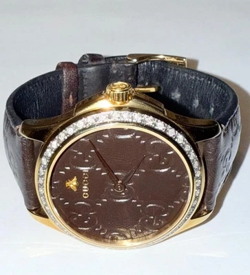 GUCCI MENS TIMELESS 126.4 GOLD TONE BROWN DIAL DIAMOND WATCH - Image 1 of 4