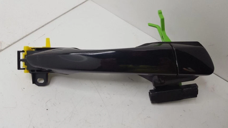 Manija de puerta de pasajero montaje exterior puerta se adapta a 13-19 LEXUS GS350 683856 Foto 1 de 4