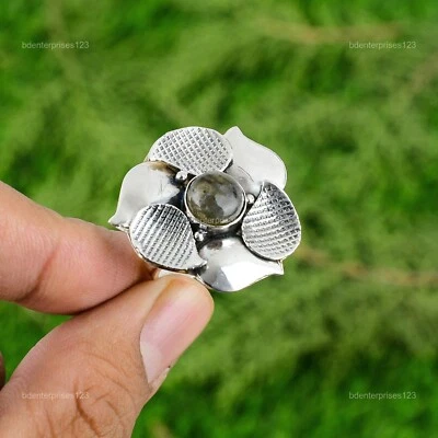Anillo ajustable con flores solitarias de plata 925 de labradorita natural para niñas Foto 1 de 3