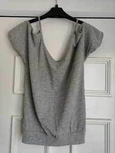 River Island Size 10 Slit short Sleeve Grey Top - Picture 1 of 5