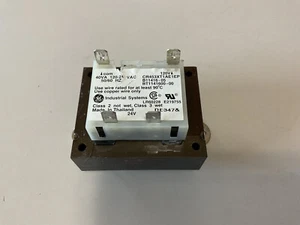 GOODMAN JANITROL AMANA B11416-05 120V/24V 40VA TRANSFORMER CR453XT1AE1EP - Picture 1 of 5