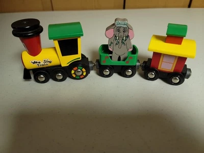 Tren Wee Sing Ferrocarril Madera Brio #33428 Muy Buen Estado Foto 1 de 4