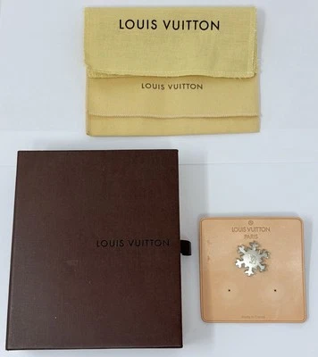 Louis Vuitton Snowflake Pin Brooch - Image 1 of 4