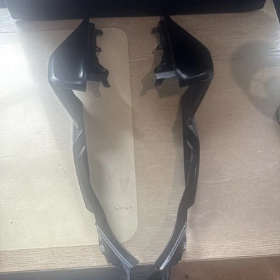 Yamaha R7 2022 cubiertas laterales traseras de carbono carenado cubierta sarga Foto 1 de 4