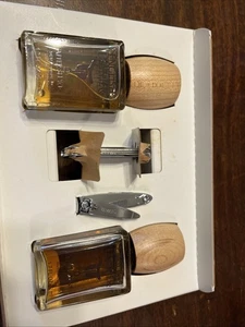 New ENGLISH LEATHER Cologne, After Shave + Trim Nail Set Vintage - Picture 1 of 6