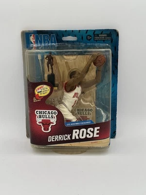 Derrick Rose Chicago Bulls NBA Series 24 McFarlane Variant MVP Trophy #869/1250! - Image 1 of 4