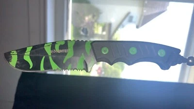 Z-HUNTER 7.5" FIXED SS GREEN CAMO W/ K1 HANDLE + SHEATH + SKULL TRINKET ZB-121C - Image 1 of 4