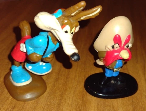 Looney Tunes Yosemite Sam Wile E Coyote Mini Figure Toy Lot Of 2 Arby's 87 92 Cover