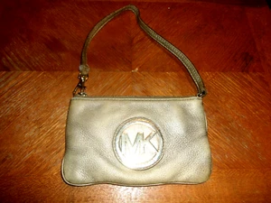 Michael Kors Jet Set Leather Wristlet GRAY/SILVER Zip Wallet - Picture 1 of 5